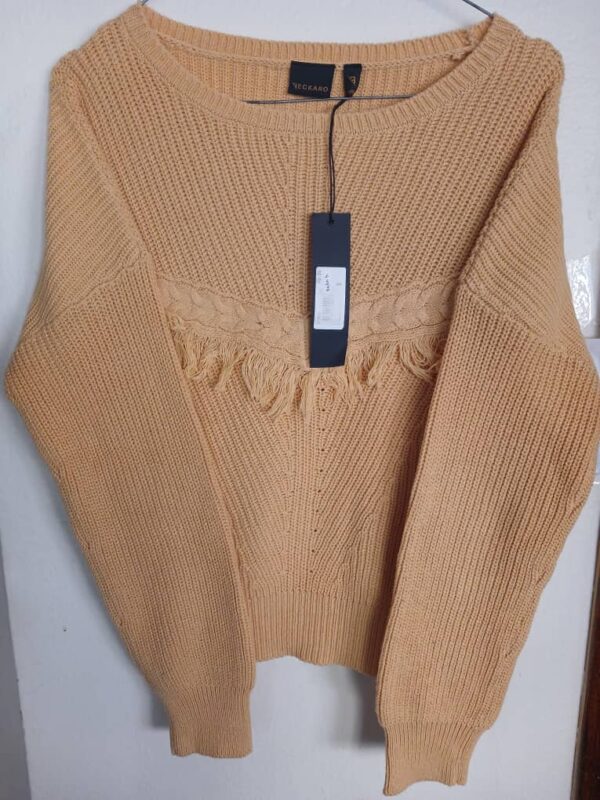 Pull Ocre- Beckaro- Col rond - Taille M ( 13 / 15 ans )
