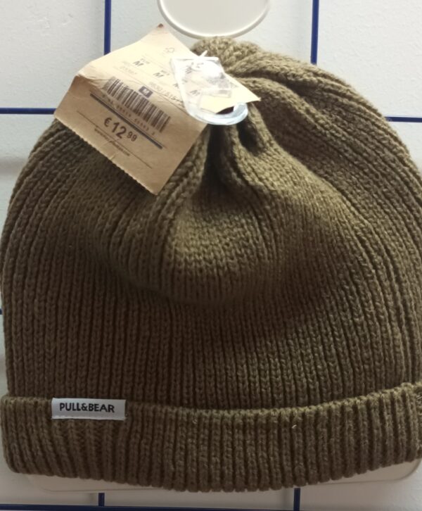 Bonnet- Pull & Bear- Kaki- Taille M ( 4 / 6 Ans )